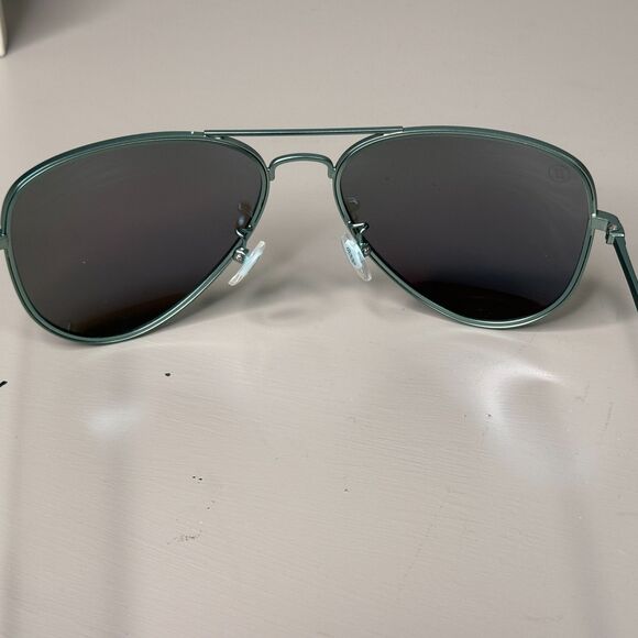 Blenders Planet Nine Sunglasses Polarized Blue Mirrored Lenses main image 15